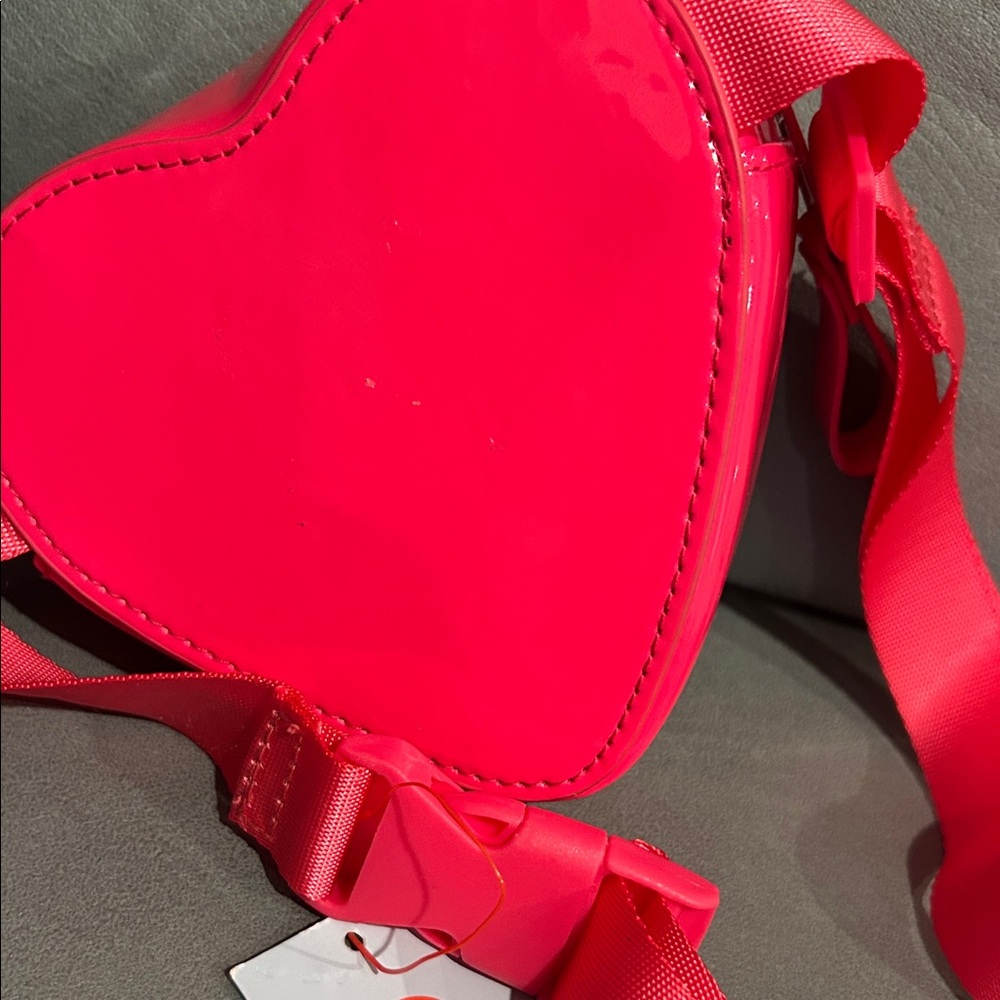 Cat & Jack Girls Pink Sequin Heart Crossbody Bag/Belt bag NWT - Picture 6 of 6